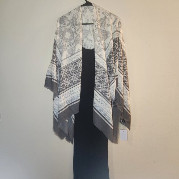 Outer - Picture 2 of 2